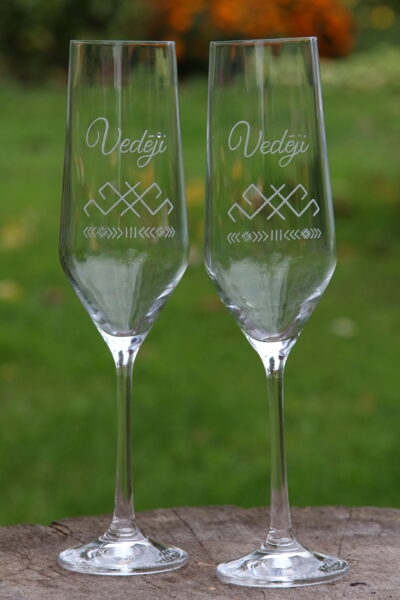 Latvju zīmes.Gravējums. Pāris.