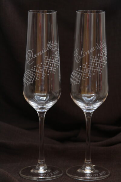 Latvju rakstu jostas motīvs. Pāris.